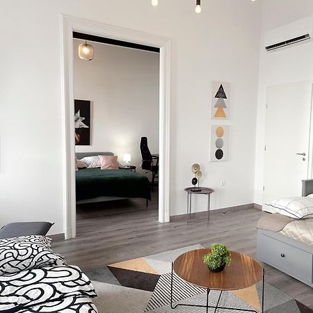 R&R Central Apartment 布达佩斯 外观 照片
