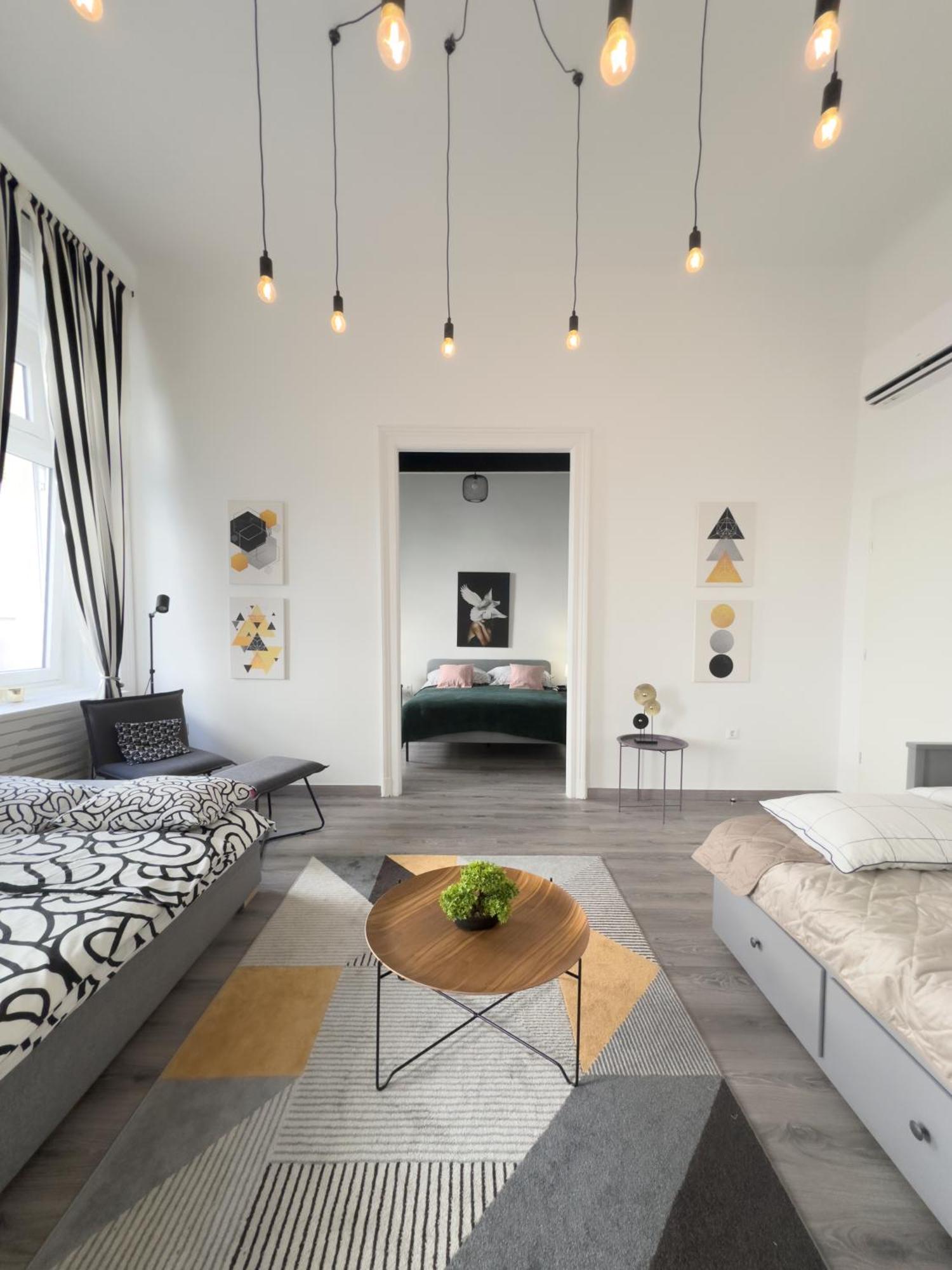 R&R Central Apartment 布达佩斯 外观 照片